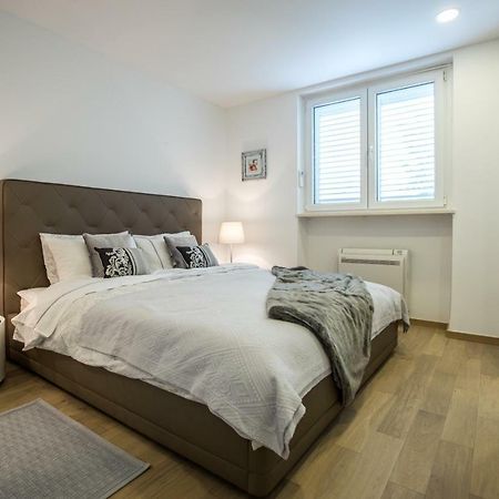 Spacious Modern Apartment Close To The Beach Dubrovnik Kültér fotó