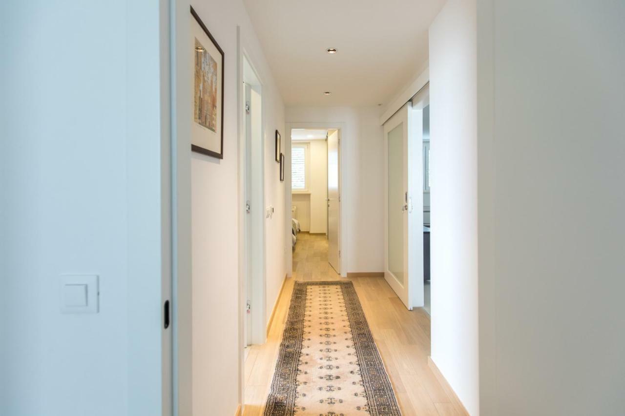 Spacious Modern Apartment Close To The Beach Dubrovnik Kültér fotó