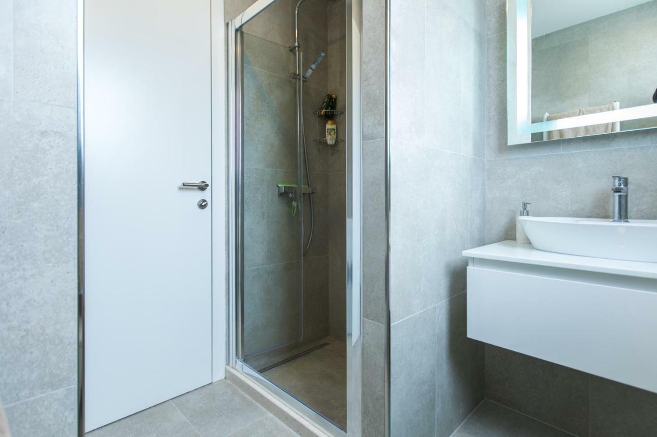 Spacious Modern Apartment Close To The Beach Dubrovnik Kültér fotó
